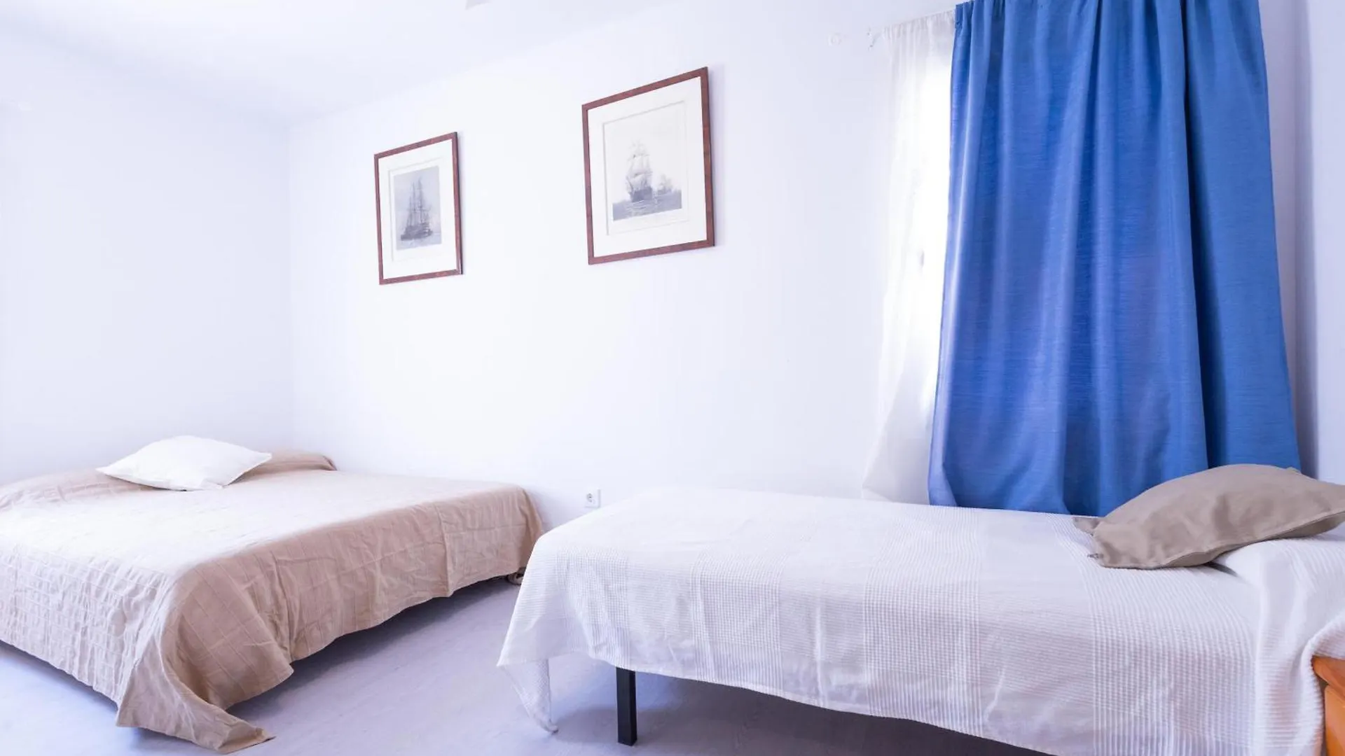 Apartamento Centrico En Riells Con Terraza A 100M De La Playa - Es-325-3 トレリャ・デ・モングリ アパート
