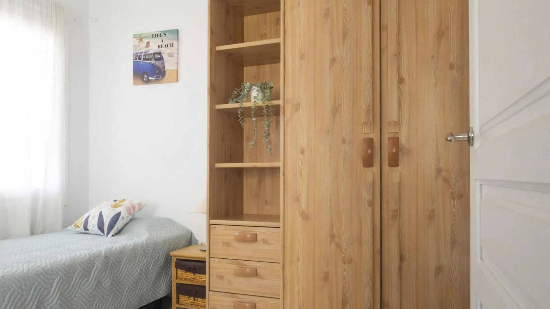 Apartamento Centrico En Riells Con Terraza A 100M De La Playa - Es-325-3 Torroella De Montgri Spain